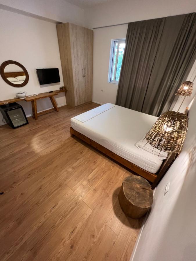 Kanes Bohemian Boutique Hotel Sarande Ngoại thất bức ảnh