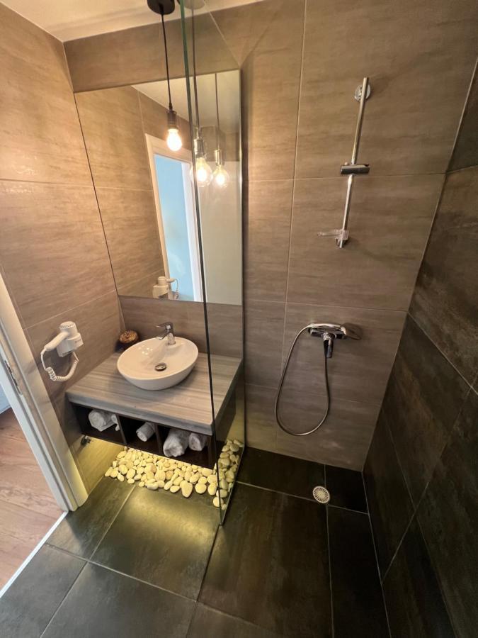 Kanes Bohemian Boutique Hotel Sarande Ngoại thất bức ảnh